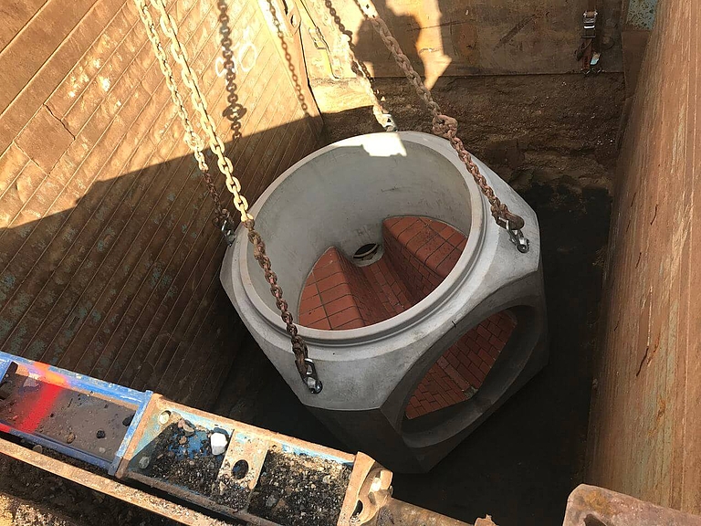 Mischwasserkanal und Trinkwasserleitung Bismarckstr.